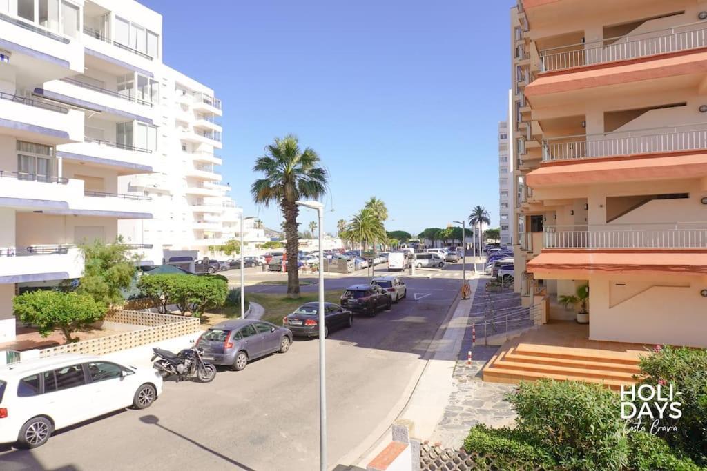 Apartamento Marina Dreams روساس المظهر الخارجي الصورة